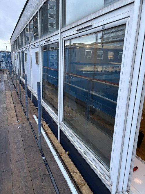 a366025e 560f 44d1 adea 40ee35d441cd